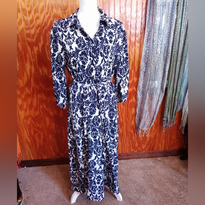 Emma And Michelle 3/4 Sleeve Button Front Navy White Floral Tapestry Print Dress